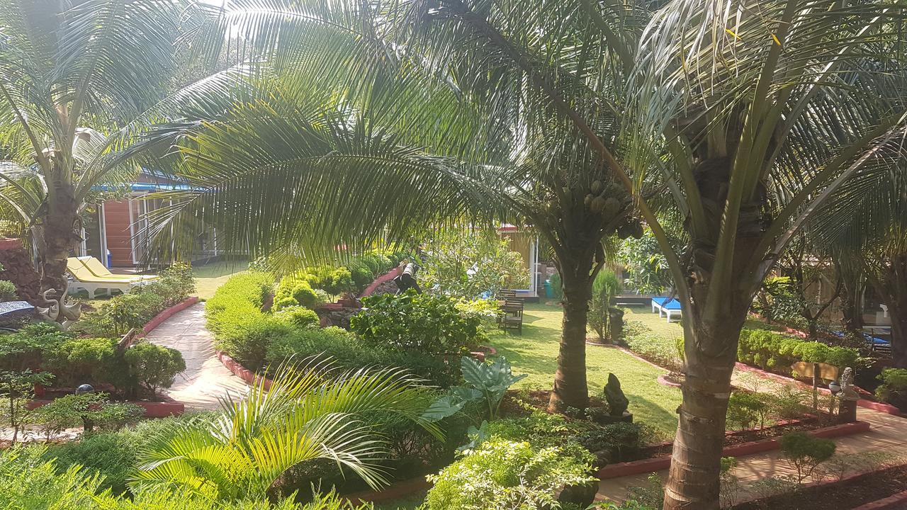 Curlies Zulu Land Anjuna Exterior foto